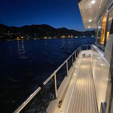 Yacht Dreams Experience 船屋 *