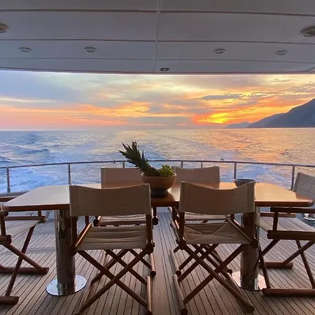 Yacht San Lorenzo 22 * 斯培西亚