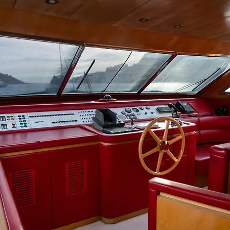 Yacht Dreams Experience *