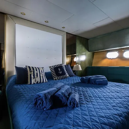 Yacht San Lorenzo 22 船屋 斯培西亚
