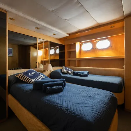 Úszó hotel Yacht San Lorenzo 22 La Spezia