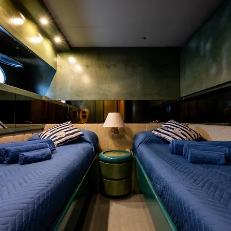 Úszó hotel Yacht San Lorenzo 22 La Spezia