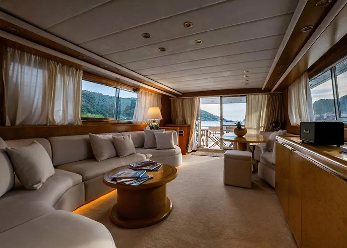 Yacht San Lorenzo 22 * La Spezia